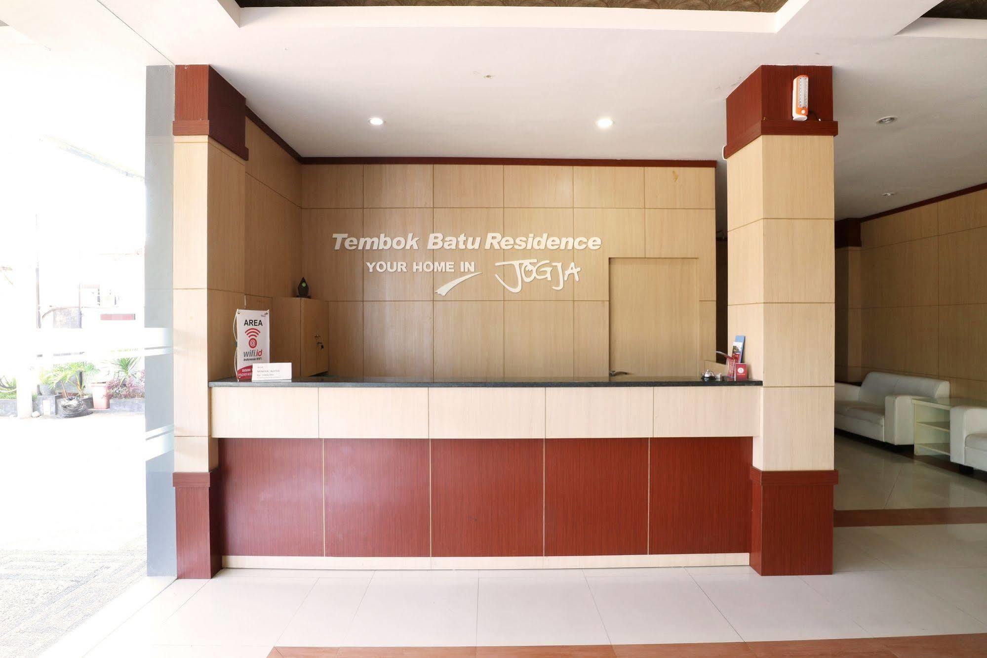 Oyo Flagship 3726 Tembok Batu Residence 3* Tugu